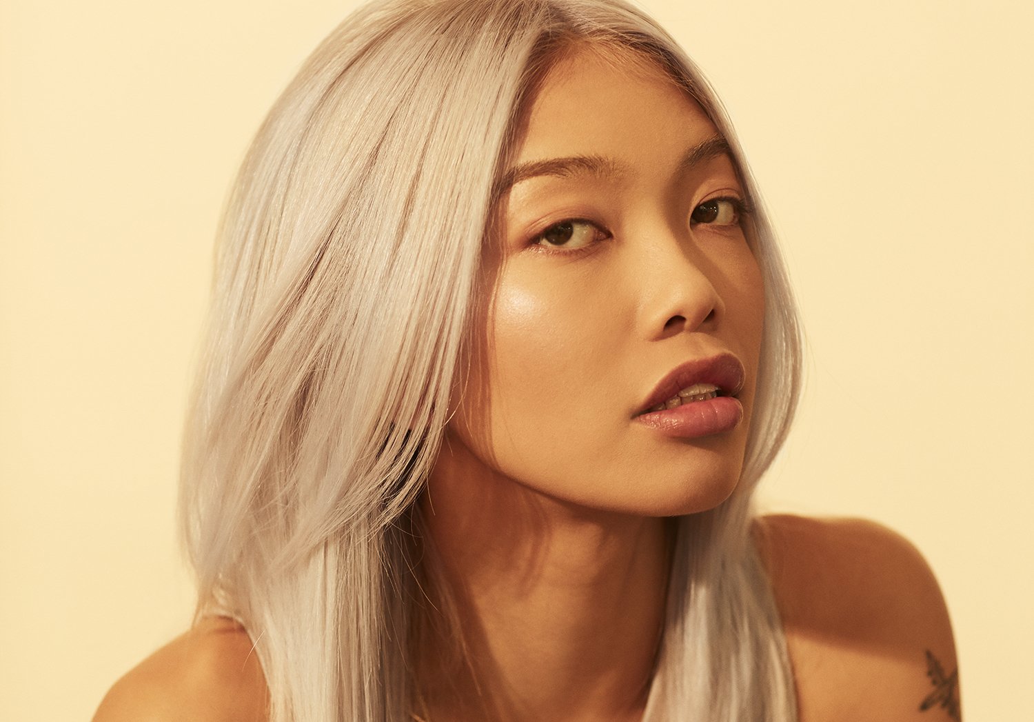 How to redhydrate hair after bleaching Davines color by Melanie Guille