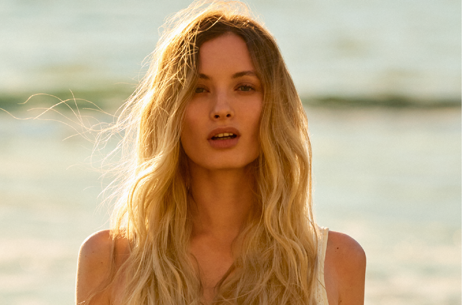 Davines Coastline Reflects: Metallic Frame