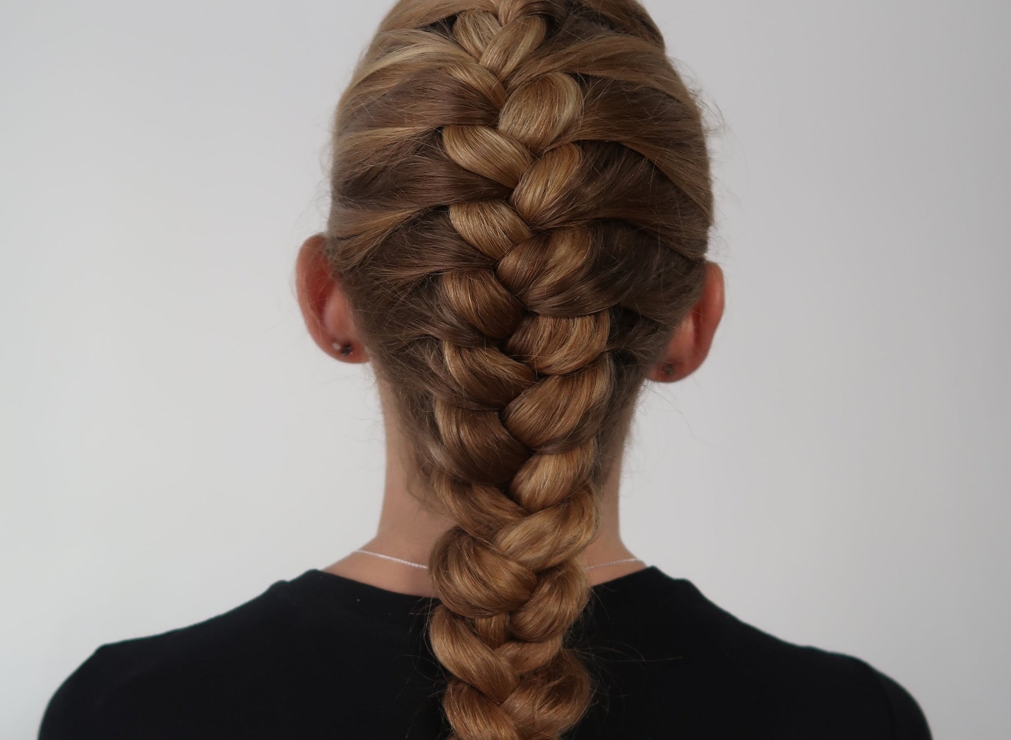 Davines how to braid your own hair tutorial DIY