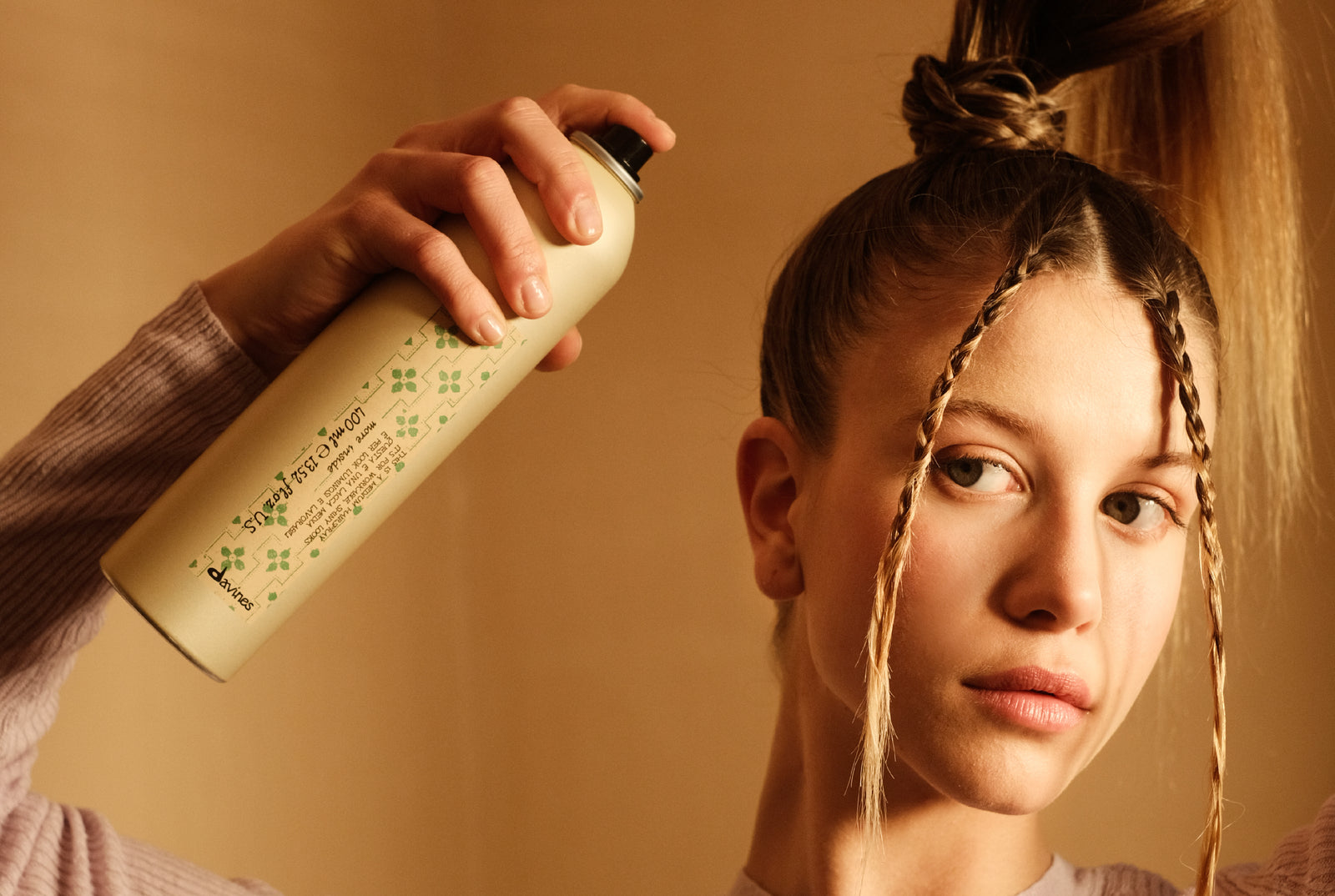 Y2K hairstyles to try in 2023