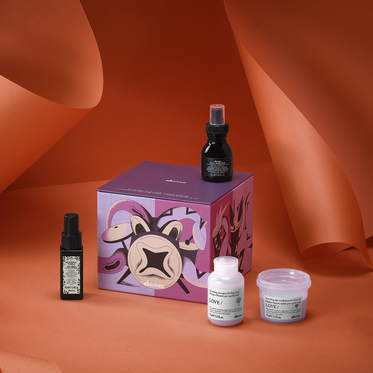 
Davines Canada Drums Set - Discovery Set for unruly hair with frizz control, humidity protection and shine